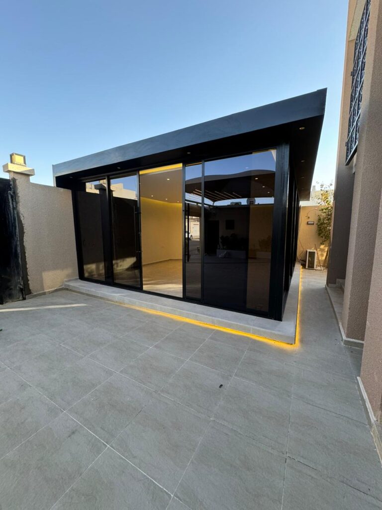 غرف زجاجية (9)